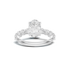 Elegant Twisted Accented Ring